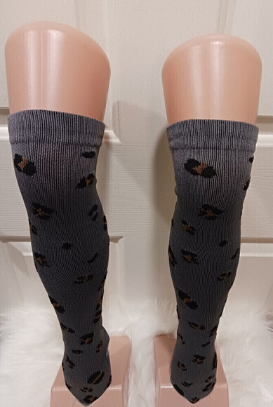 Knee High Socks With Leopard Spots In Gray Size S/M - Picture 2 of 11